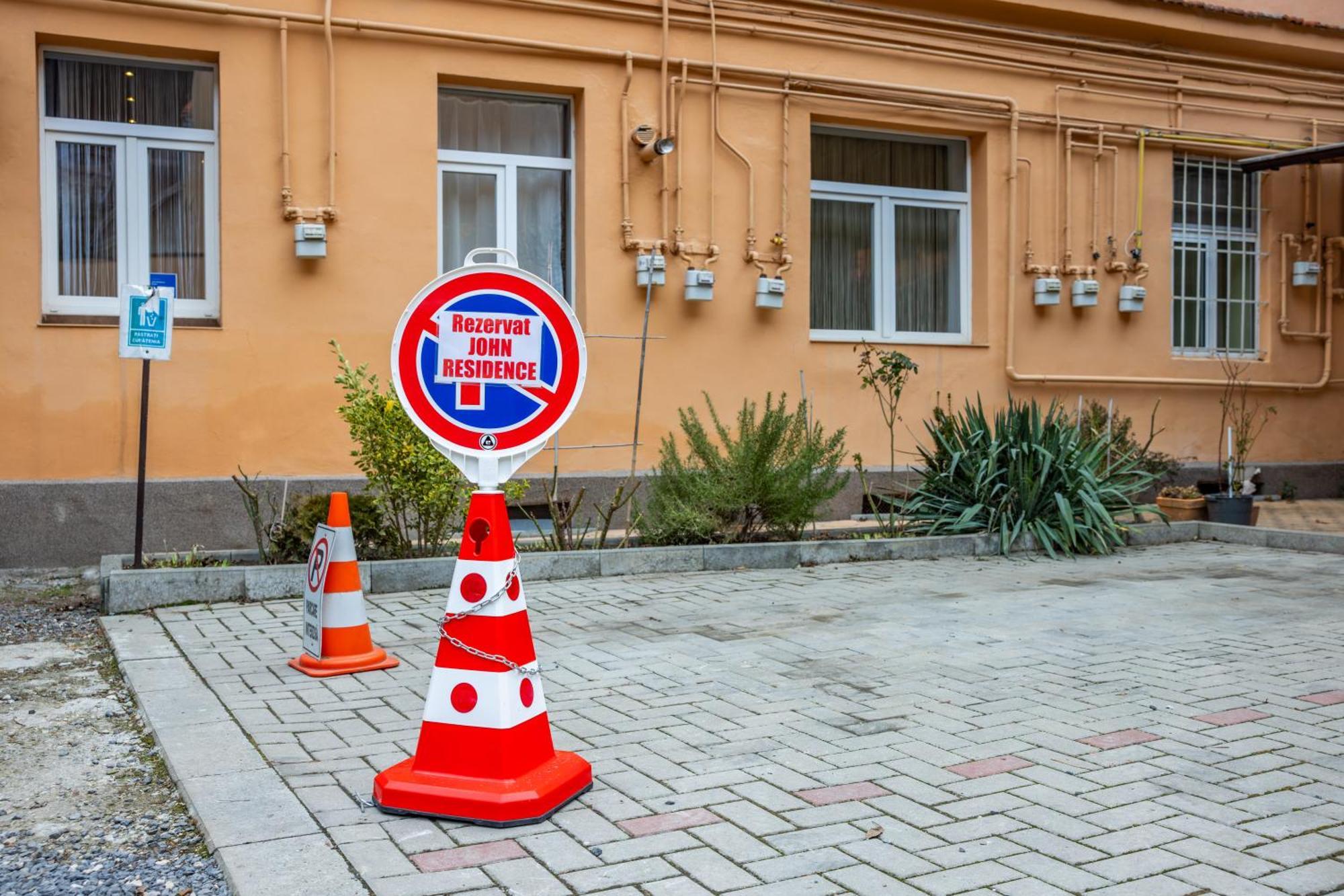 John Residence Apartment Brasov With Parking Option Dış mekan fotoğraf