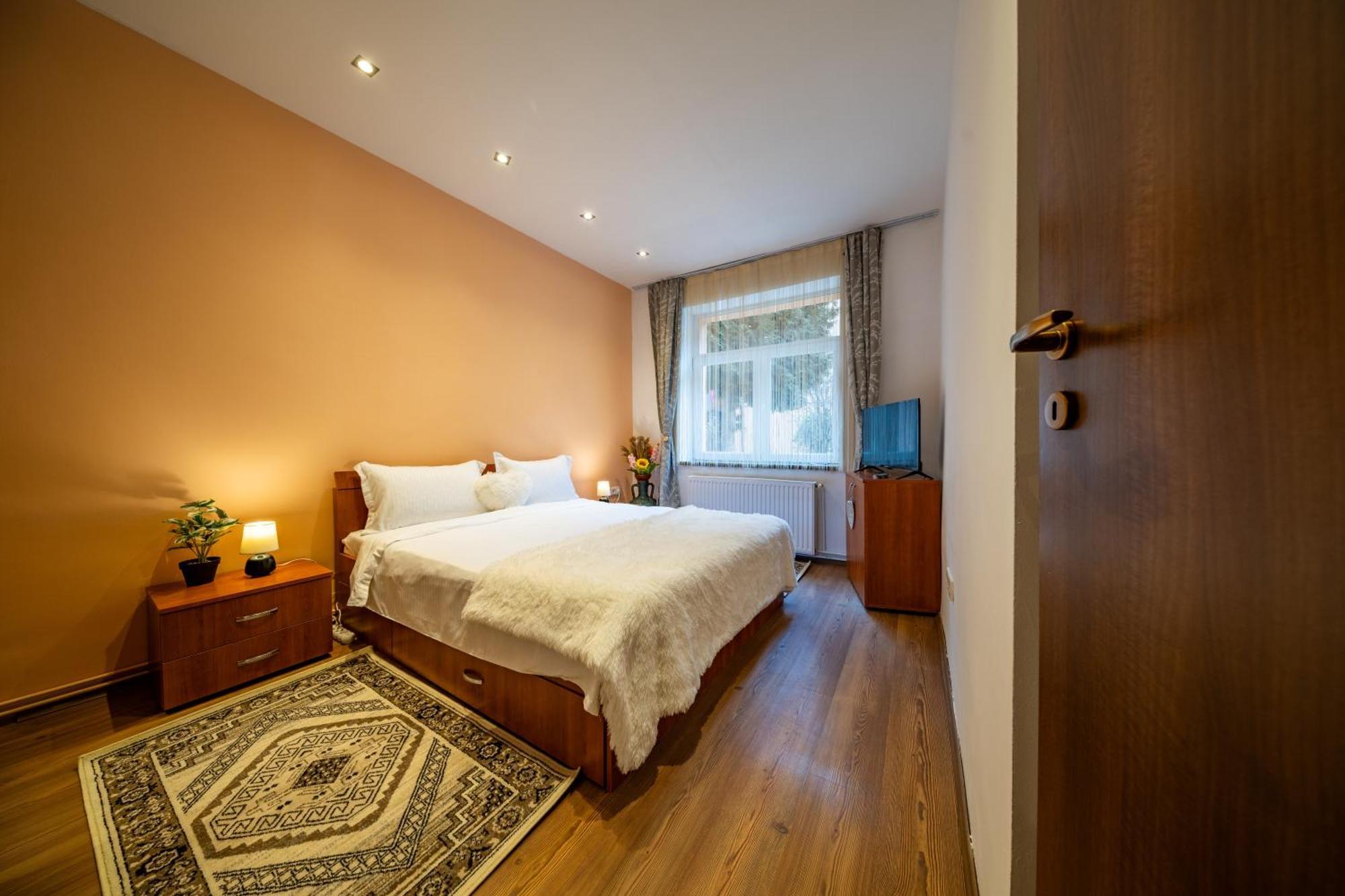 John Residence Apartment Brasov With Parking Option Dış mekan fotoğraf